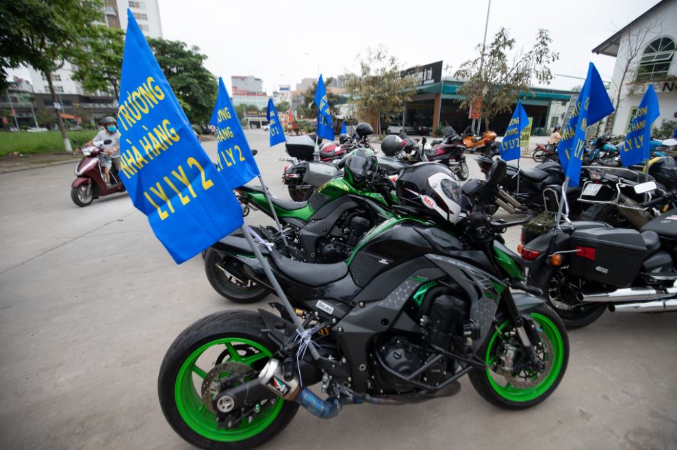 Xưởng may Cờ C&aacute;nh Buồm, cờ Quảng C&aacute;o, cờ Giọt lệ, Cờ b&atilde;i biển, cờ phướn, cờ lưỡi dao