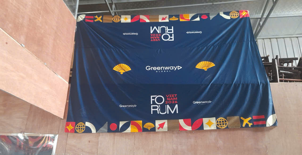 Custom Printed Table Cover Casual Style Dye Sublimation Printing Heat Transfer for All-season 180–220gsm Exhibition display